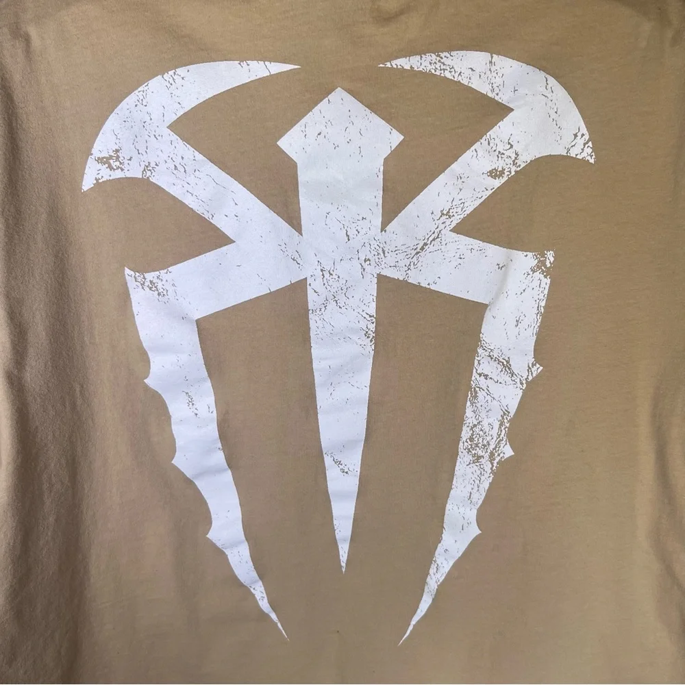 WWE Roman Reigns Short Sleeve Graphic T-Shirt Tan with‎ Portrait Med